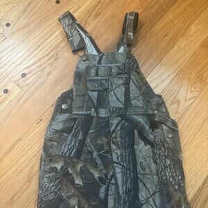 Outfitters Ridge Child Realtree Camo Overalls- Sz M